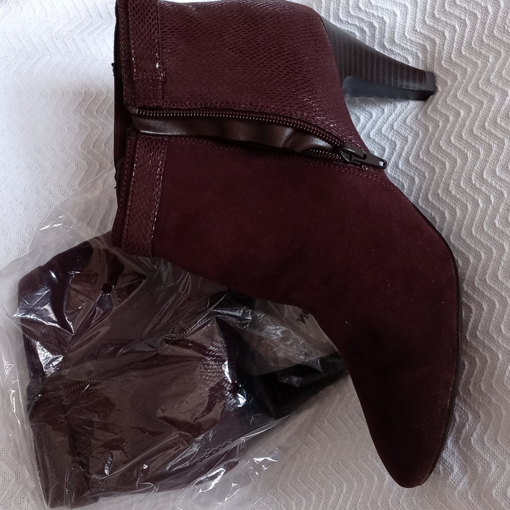Womens shoes
